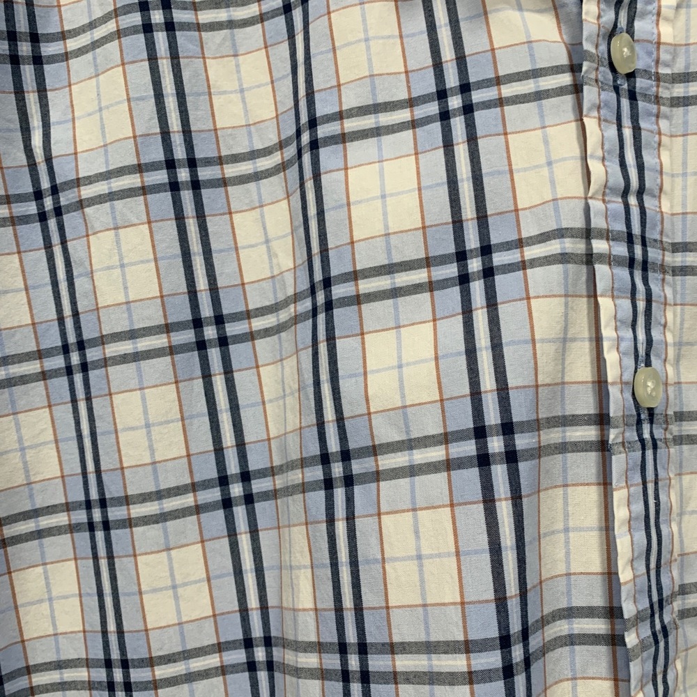 Men’s Lands End Button Down - Picture 3 of 3